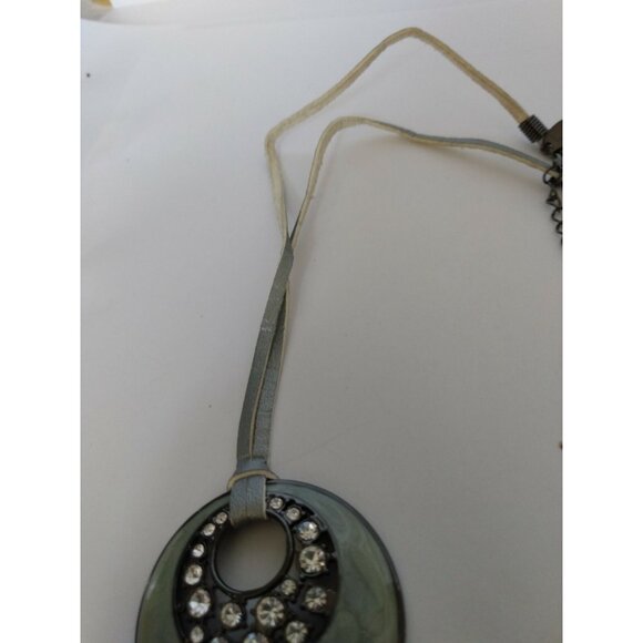 Lia Sophia Enamel polished pendant with crystals - Leather necklace -both signed - Picture 5 of 9